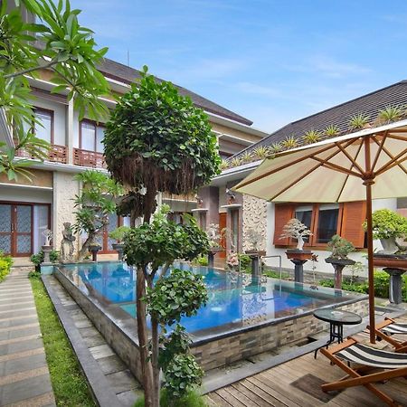 Jineswari Kuta By Kamara Hotel ภายนอก รูปภาพ